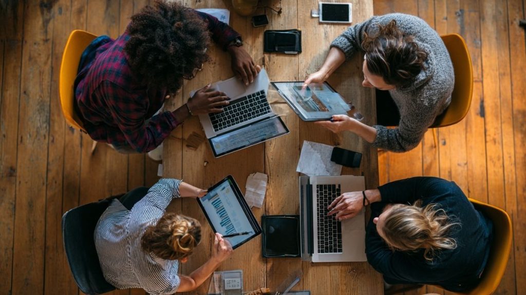 Les grands défis du management technologique dans les entreprises modernes