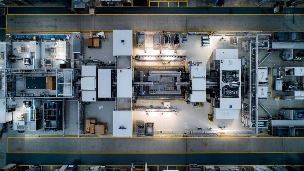 Optimisation des flux industriels par l’intelligence artificielle générative : cas d’usage en Catalogne